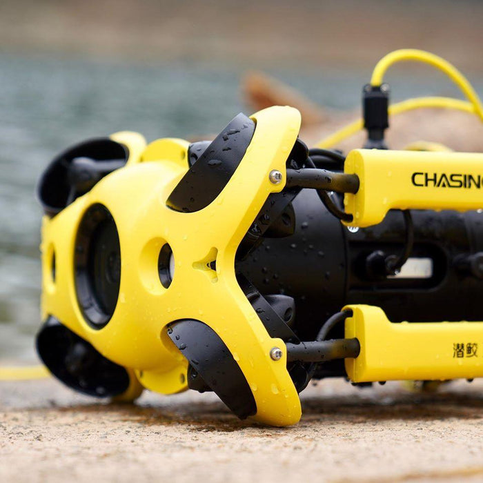 Chasing M2 Underwater Drone - Urban Drones